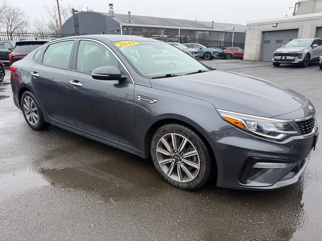 Used 2019 Kia Optima EX image 3