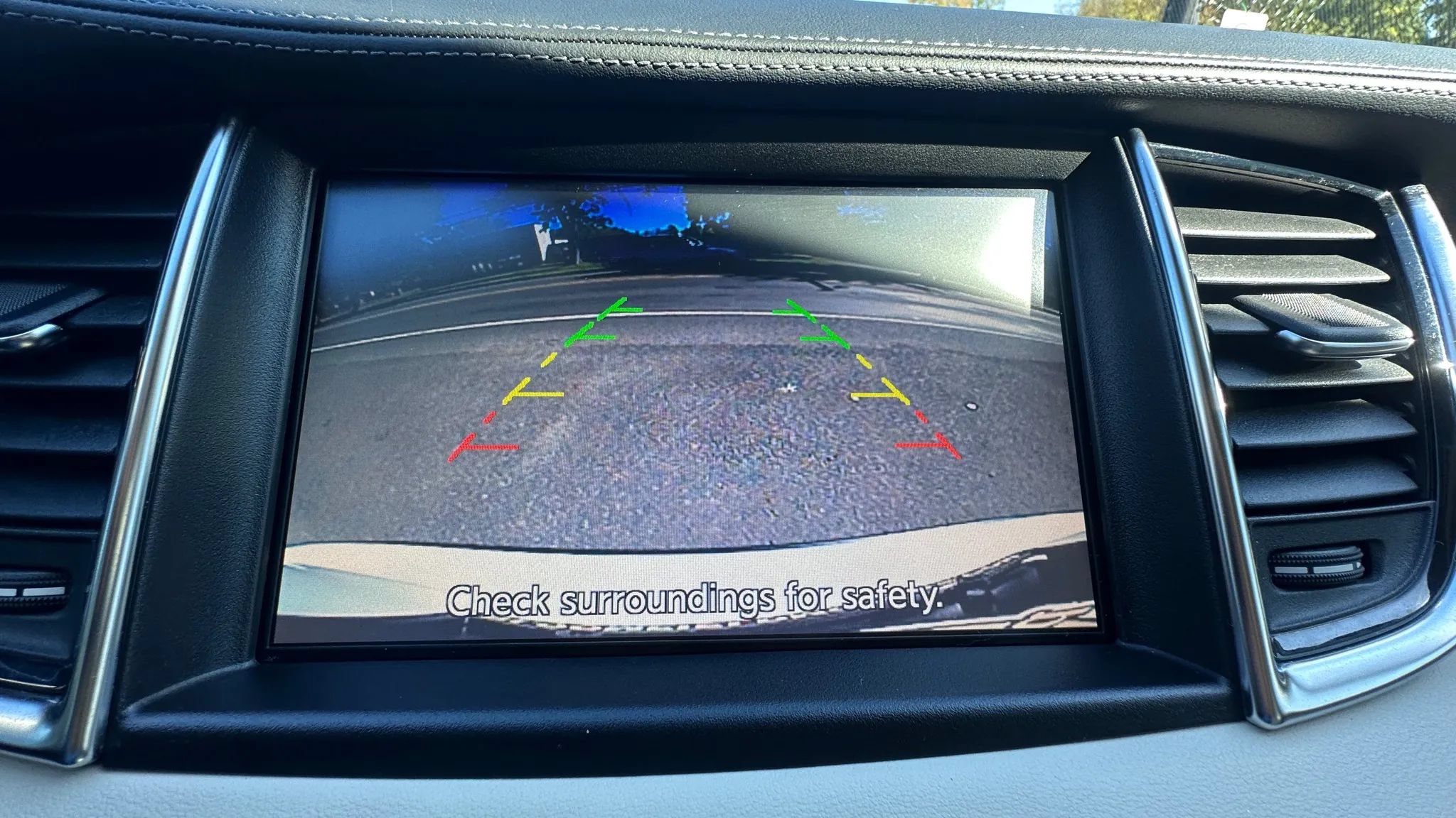 Used 2019 INFINITI QX50 Pure AWD/4WD image 18