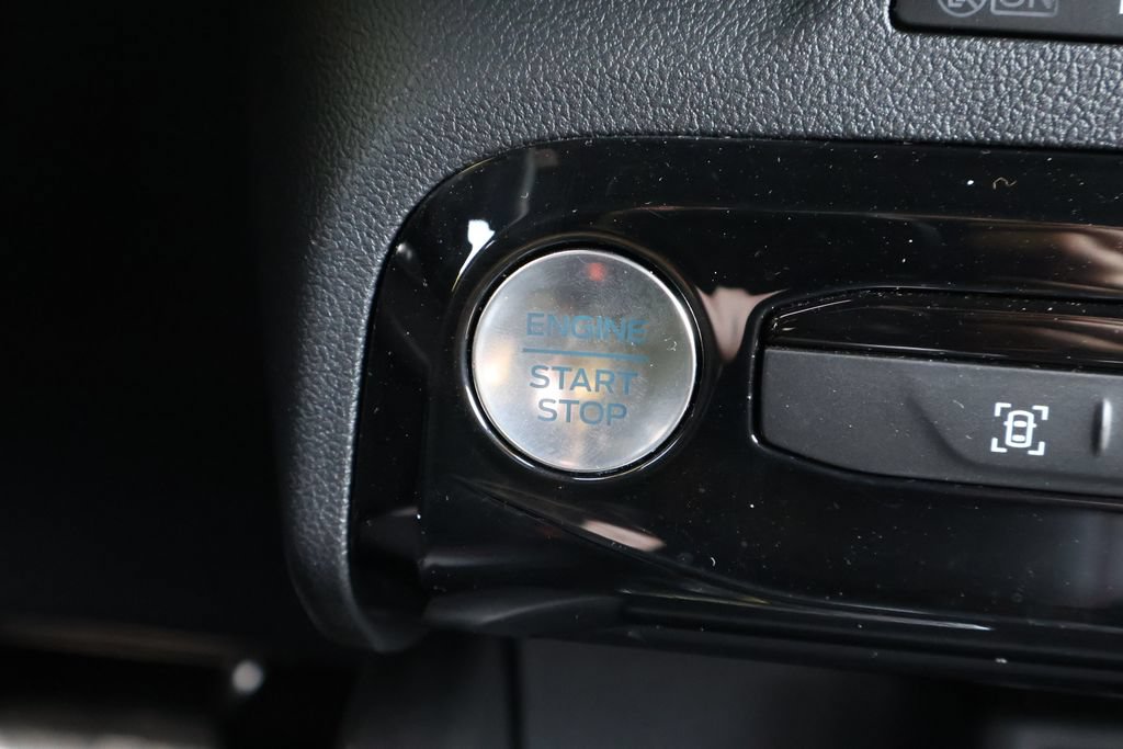 Used 2024 Ford Escape ST-Line w/ Tech Pack #1 AWD/4WD image 26