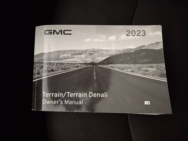 Used 2023 GMC Terrain AT4 w/ Infotainment Package II AWD/4WD image 27