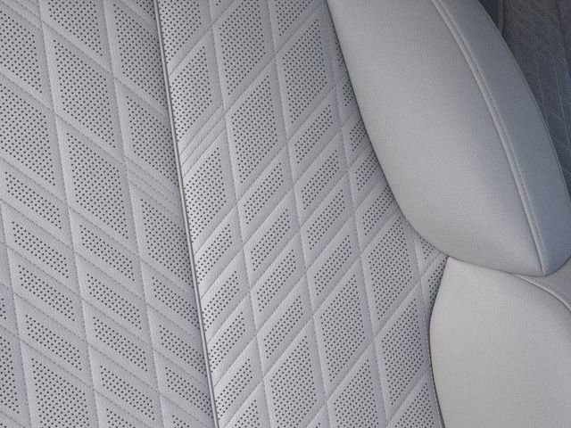 New 2026 Cadillac Escalade IQ Luxury 1 w/ LPO, Floor Liner Package image 21