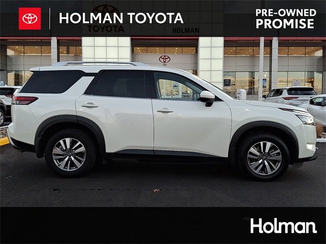 Used 2022 Nissan Pathfinder SL w/ SL Black Package image 1