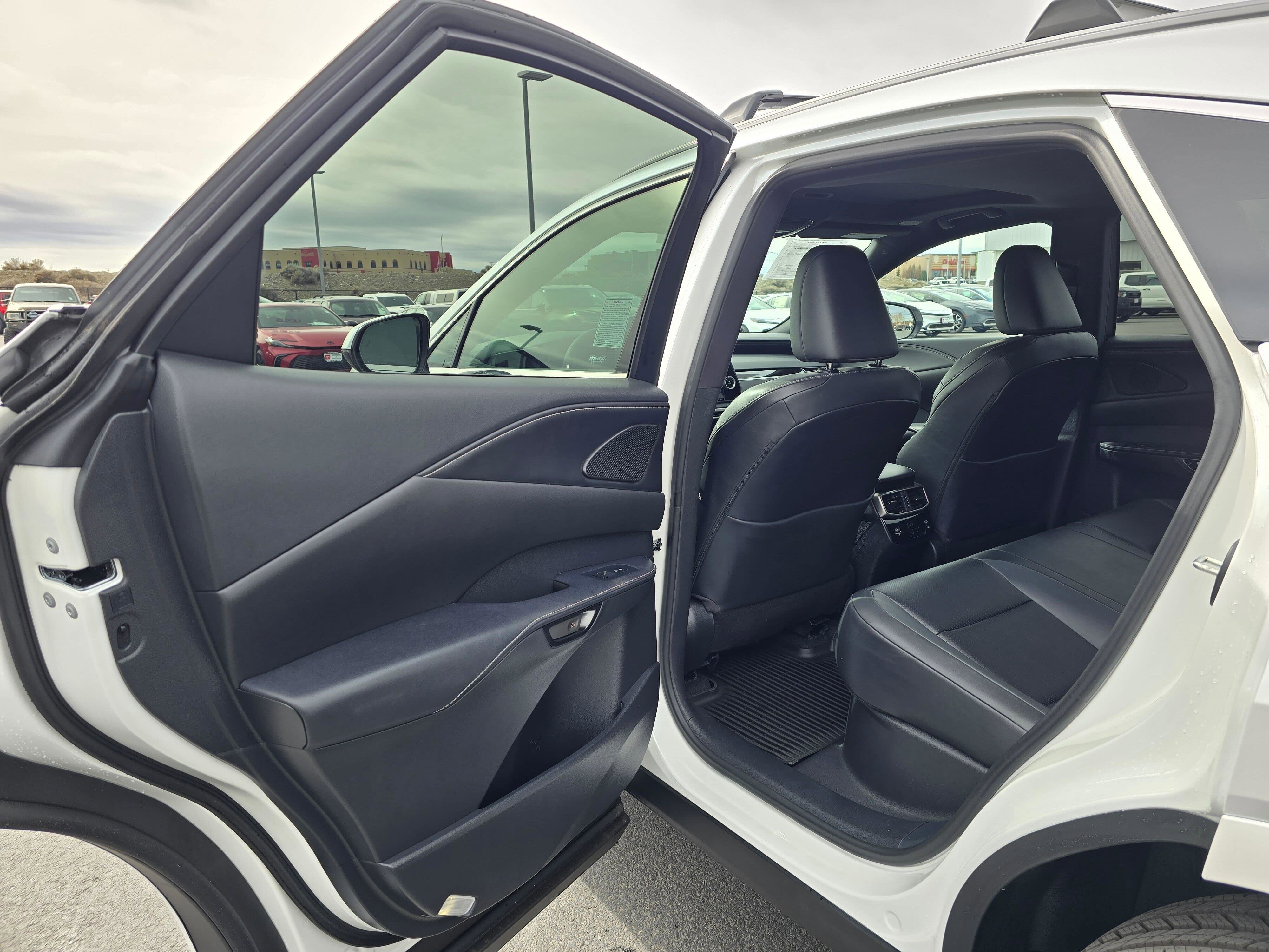 Used 2026 Lexus RX 350 Premium w/ Cold Area Package image 16