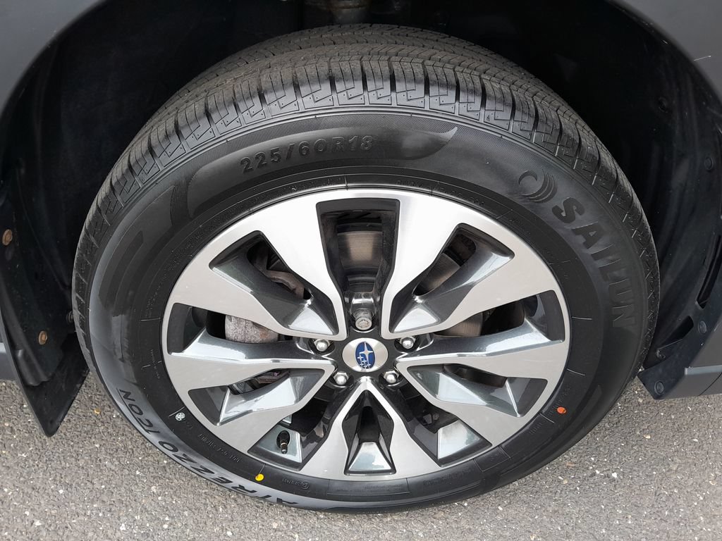 Used 2023 Subaru Outback Limited AWD/4WD image 44