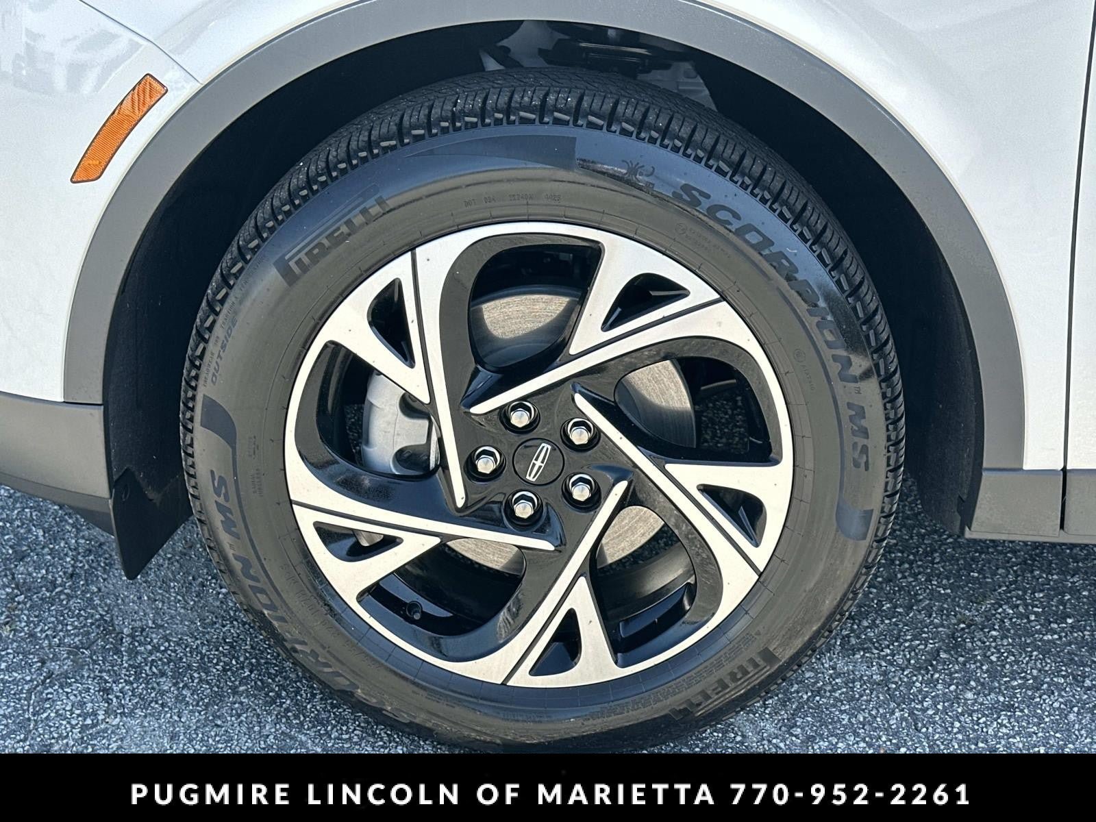 New 2026 Lincoln Nautilus Premier w/ Equipment Group 102A AWD/4WD image 11
