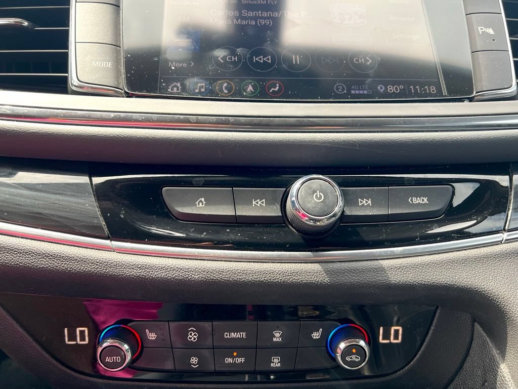 Used 2020 Buick Enclave Essence w/ Sound and Sites Package FWD image 10
