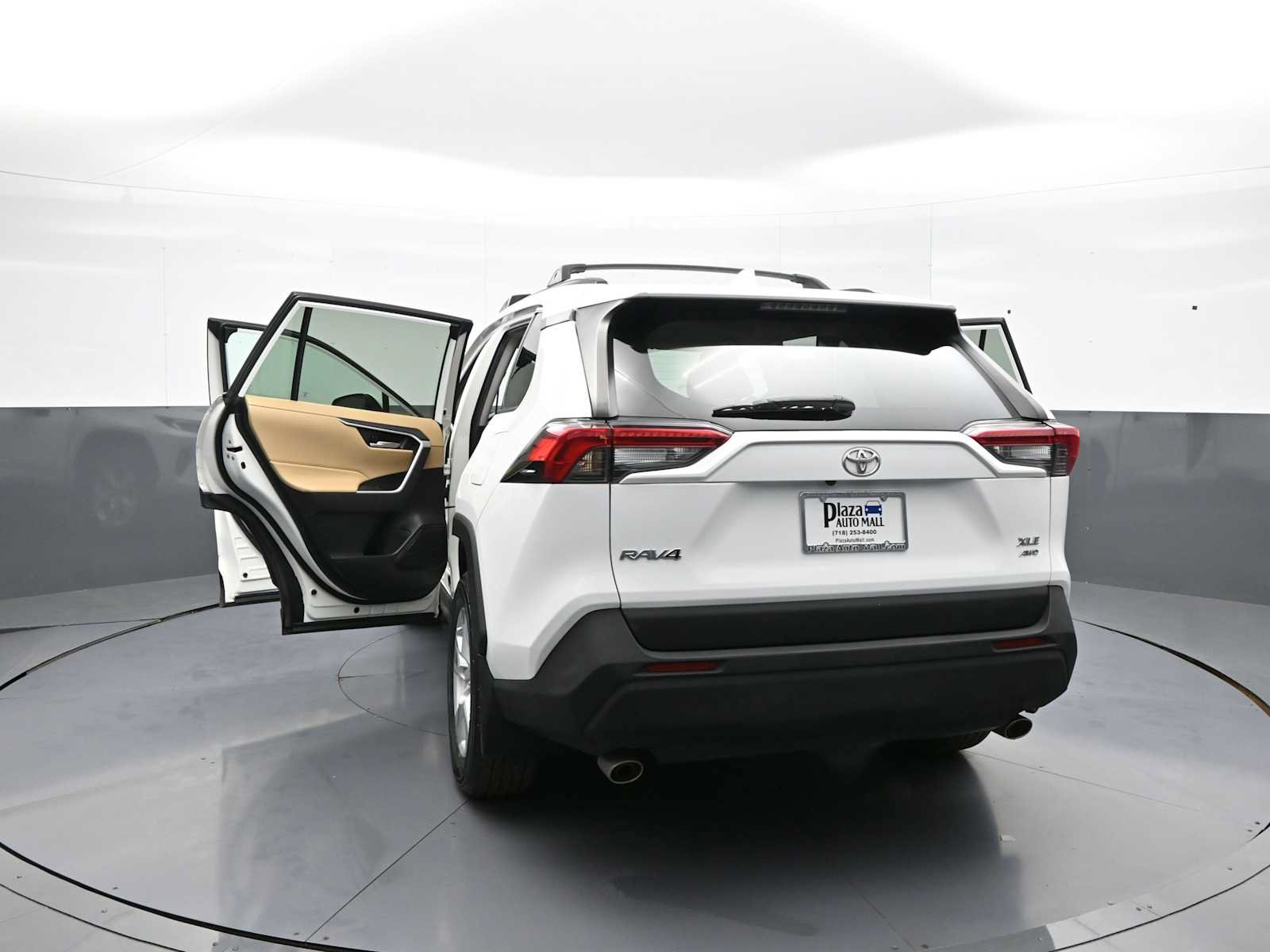Certified 2021 Toyota RAV4 XLE AWD/4WD image 44