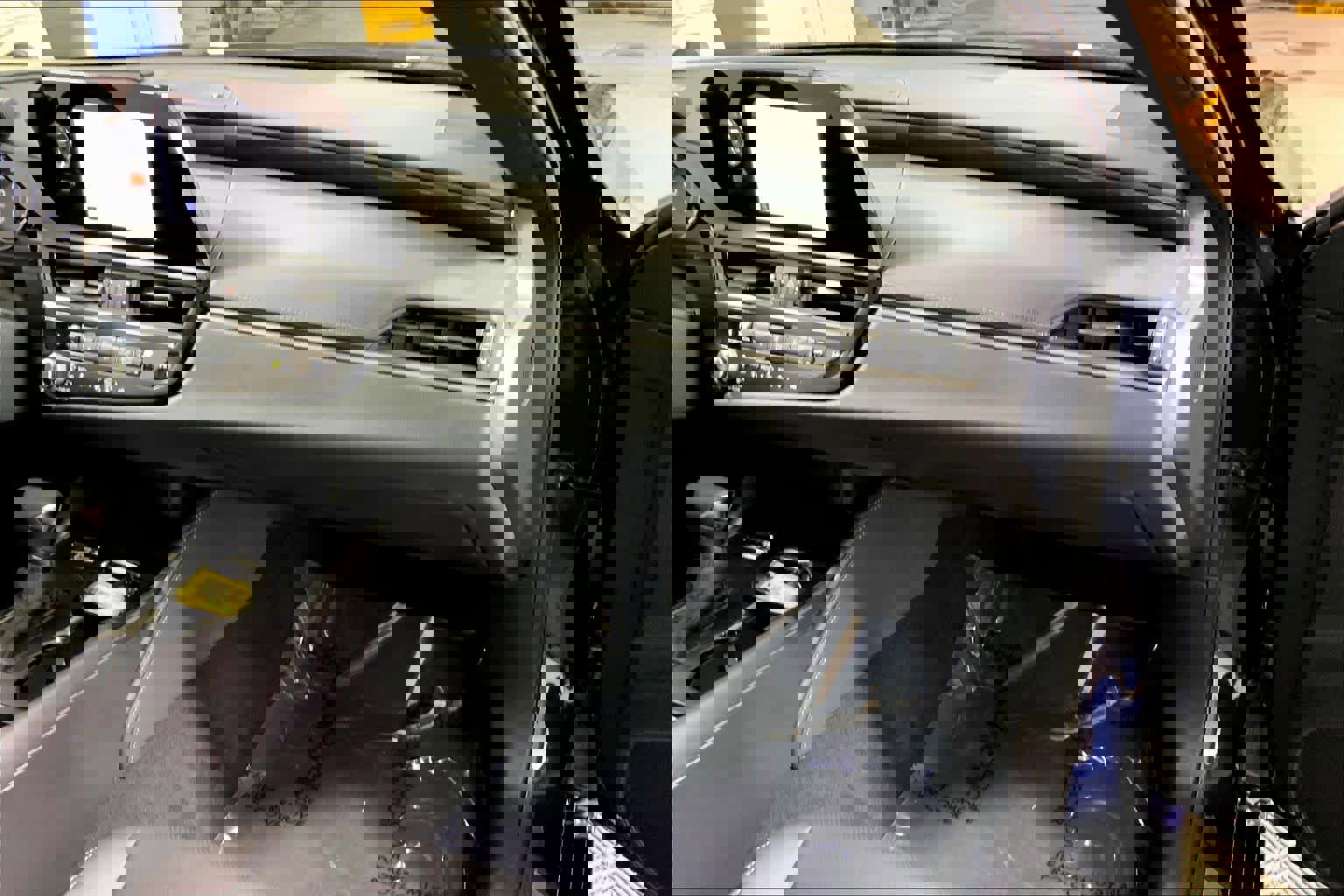 Certified 2024 Lexus ES 350 w/ Accessory Package (Z2) image 19