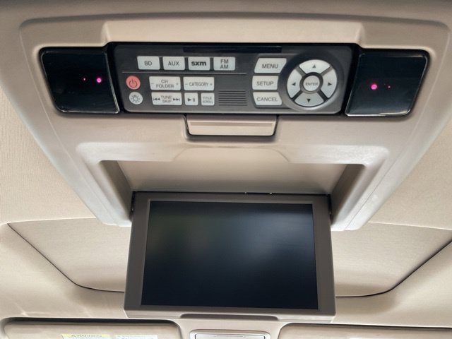 Used 2016 Honda Pilot Touring image 25