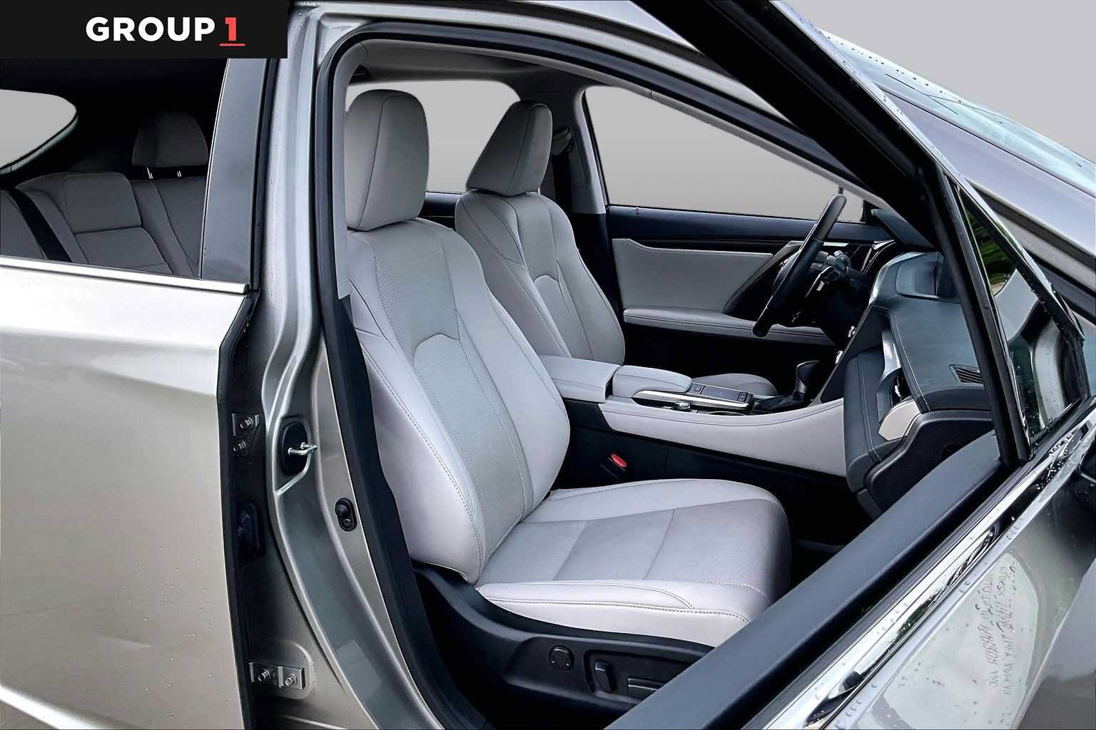 Certified 2021 Lexus RX 350 FWD w/ Premium Package image 8