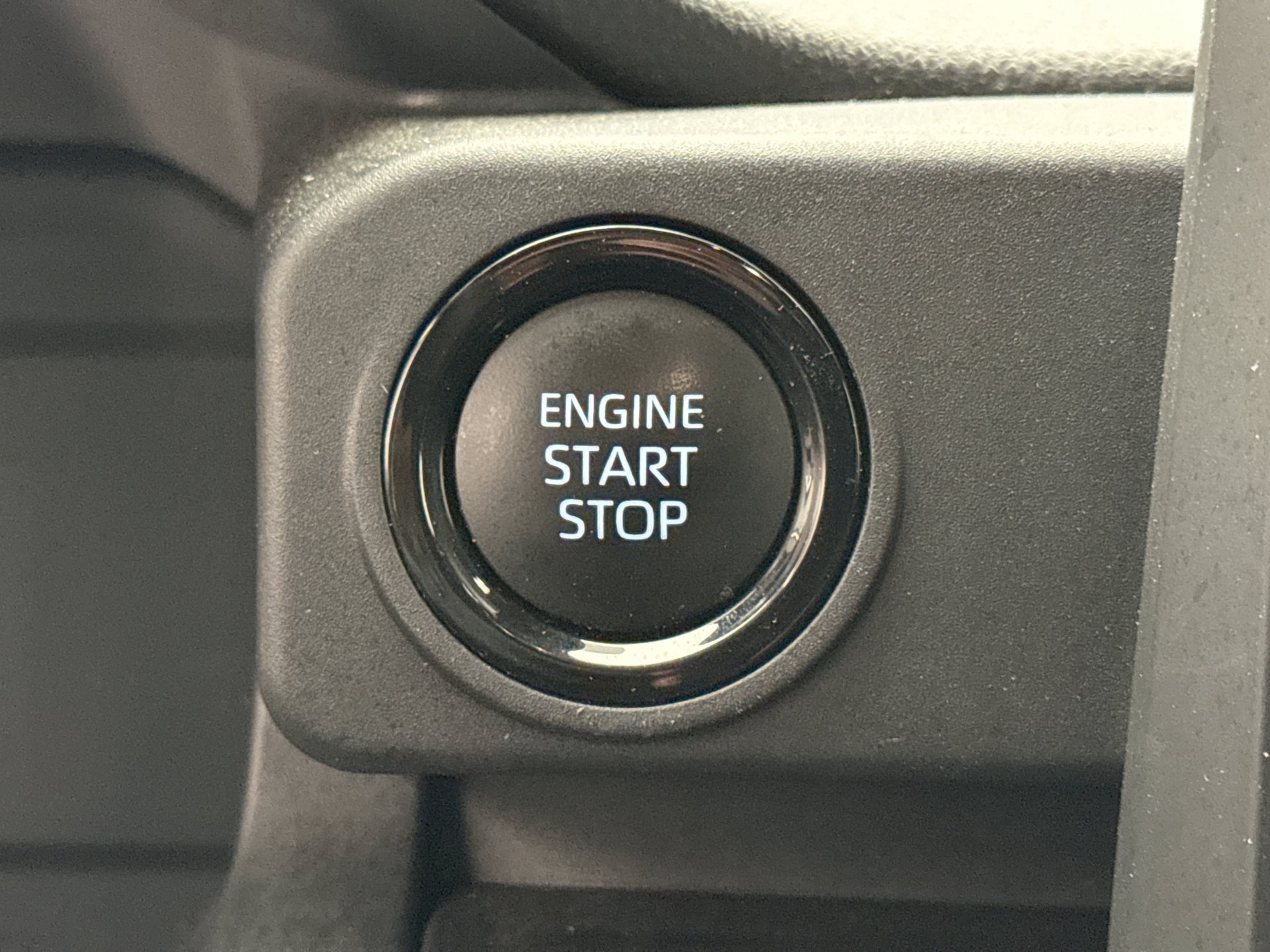 Used 2024 Toyota Tacoma SR w/ Towing Package RWD image 17