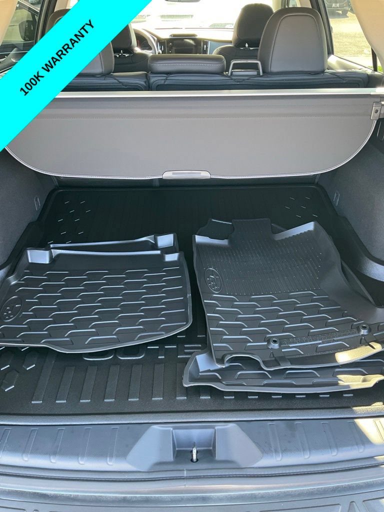 Certified 2025 Subaru Outback Limited AWD/4WD image 10