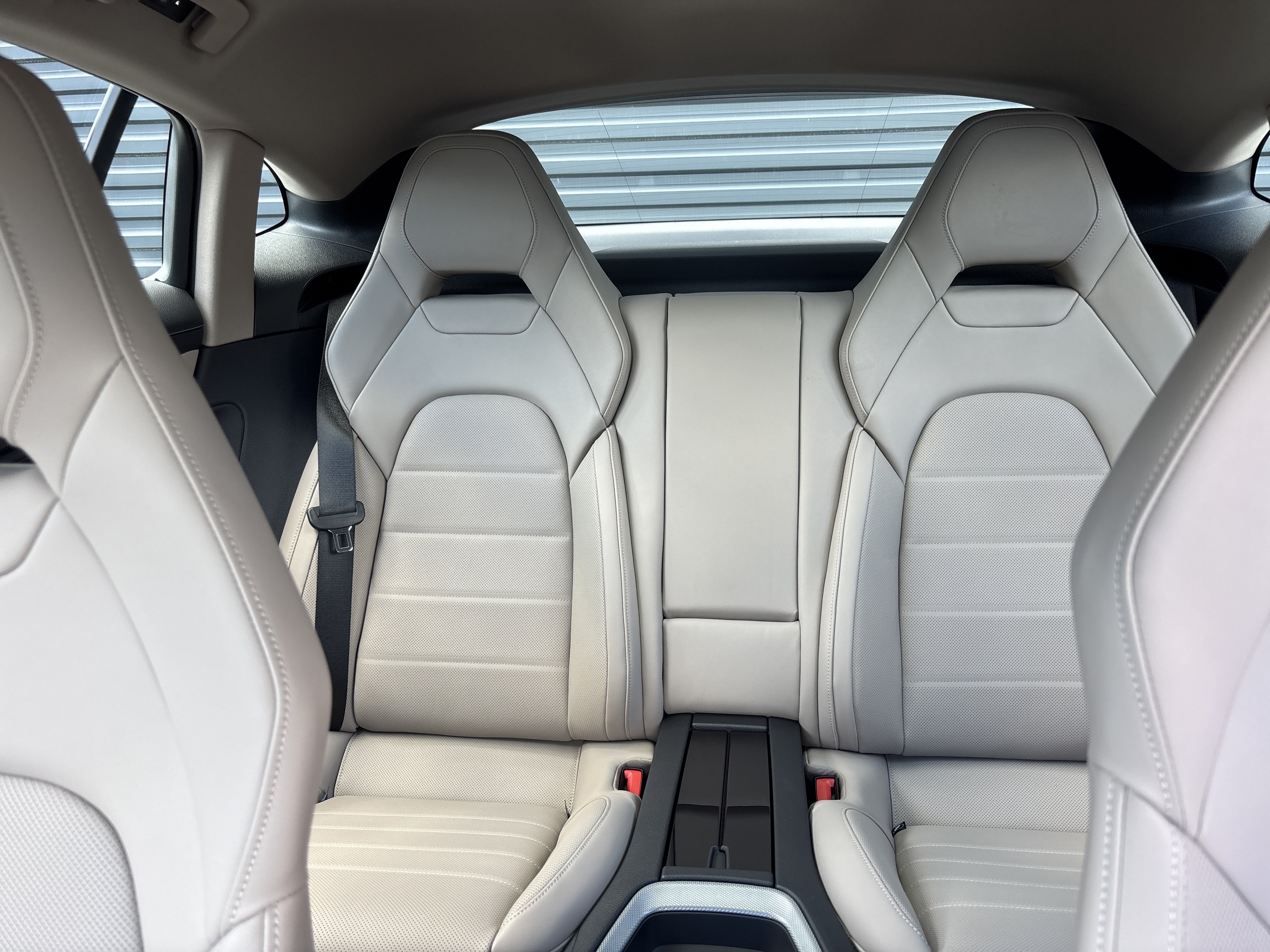 New 2026 Porsche Panamera image 30