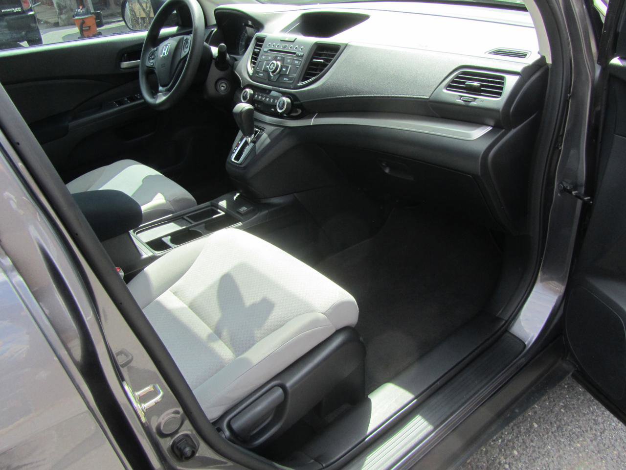 Used 2016 Honda CR-V LX image 21