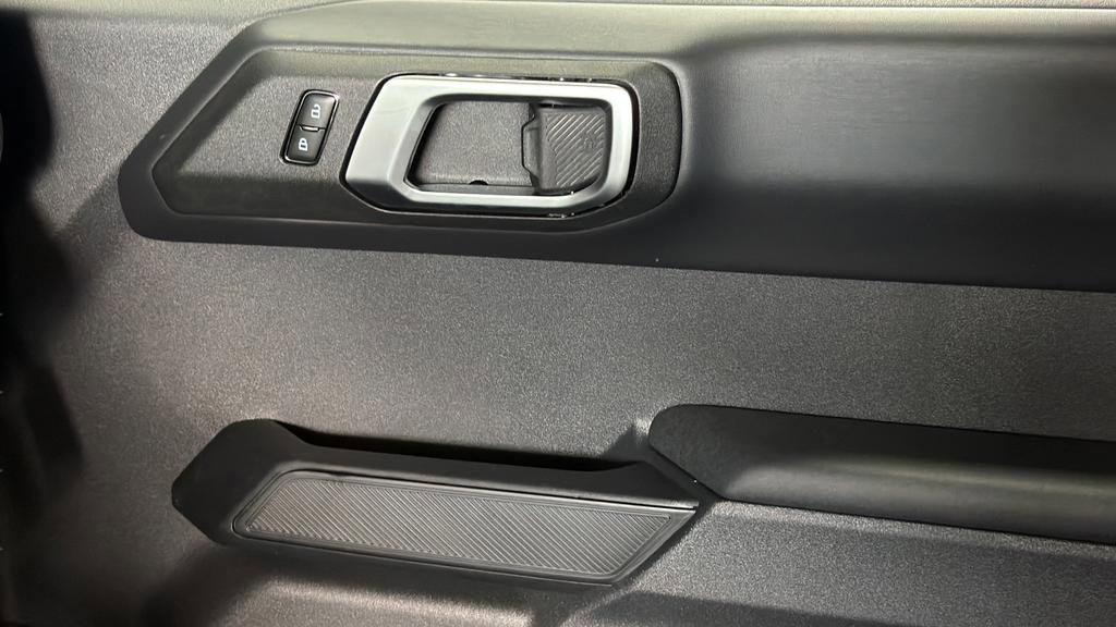 New 2026 Ford Bronco Badlands image 19