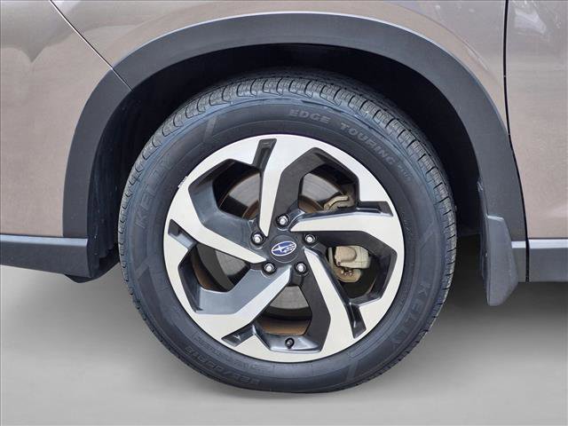 Used 2023 Subaru Forester Touring w/ Popular Package #3 AWD/4WD image 9