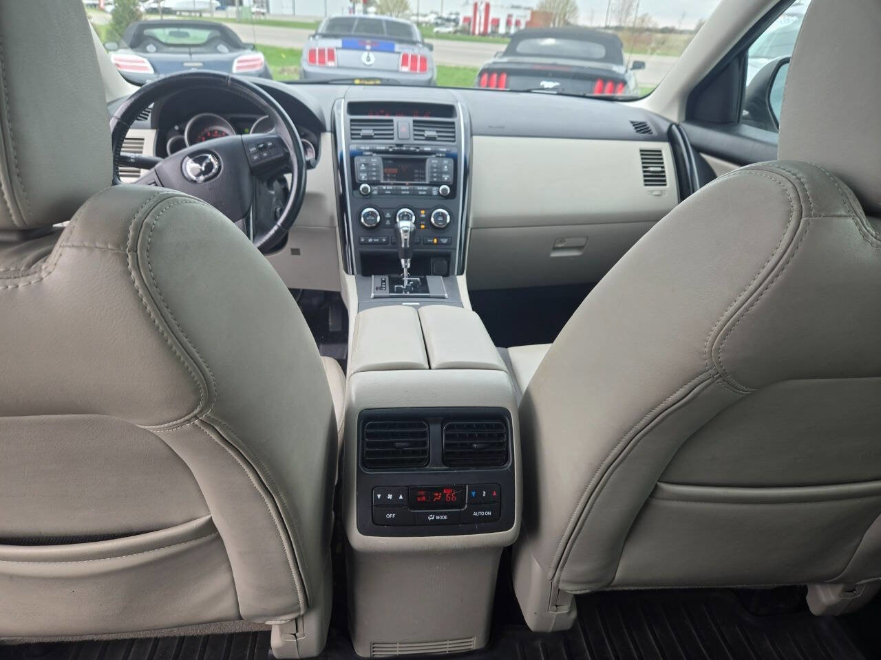 Used 2012 MAZDA CX-9 Touring w/ Moonroof & Bose Audio Pkg AWD/4WD image 17