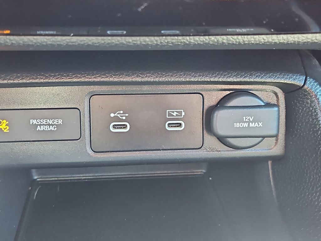 Certified 2025 Honda Civic Sport image 17
