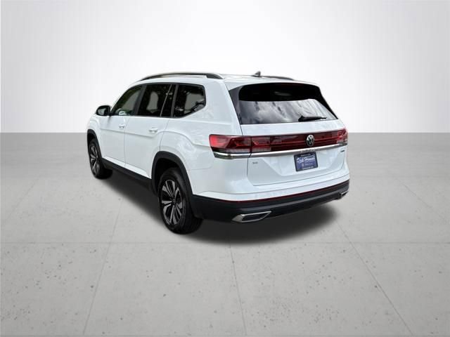 Used 2024 Volkswagen Atlas SE AWD/4WD image 8
