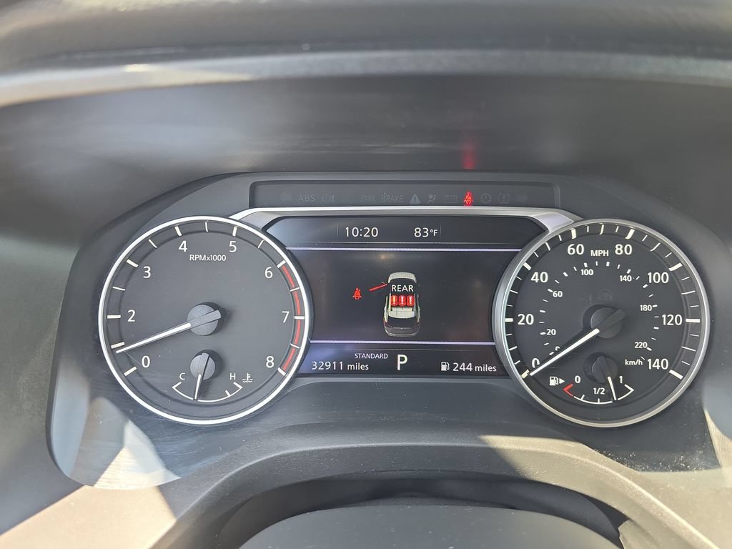 Used 2025 Nissan Rogue SV FWD image 14