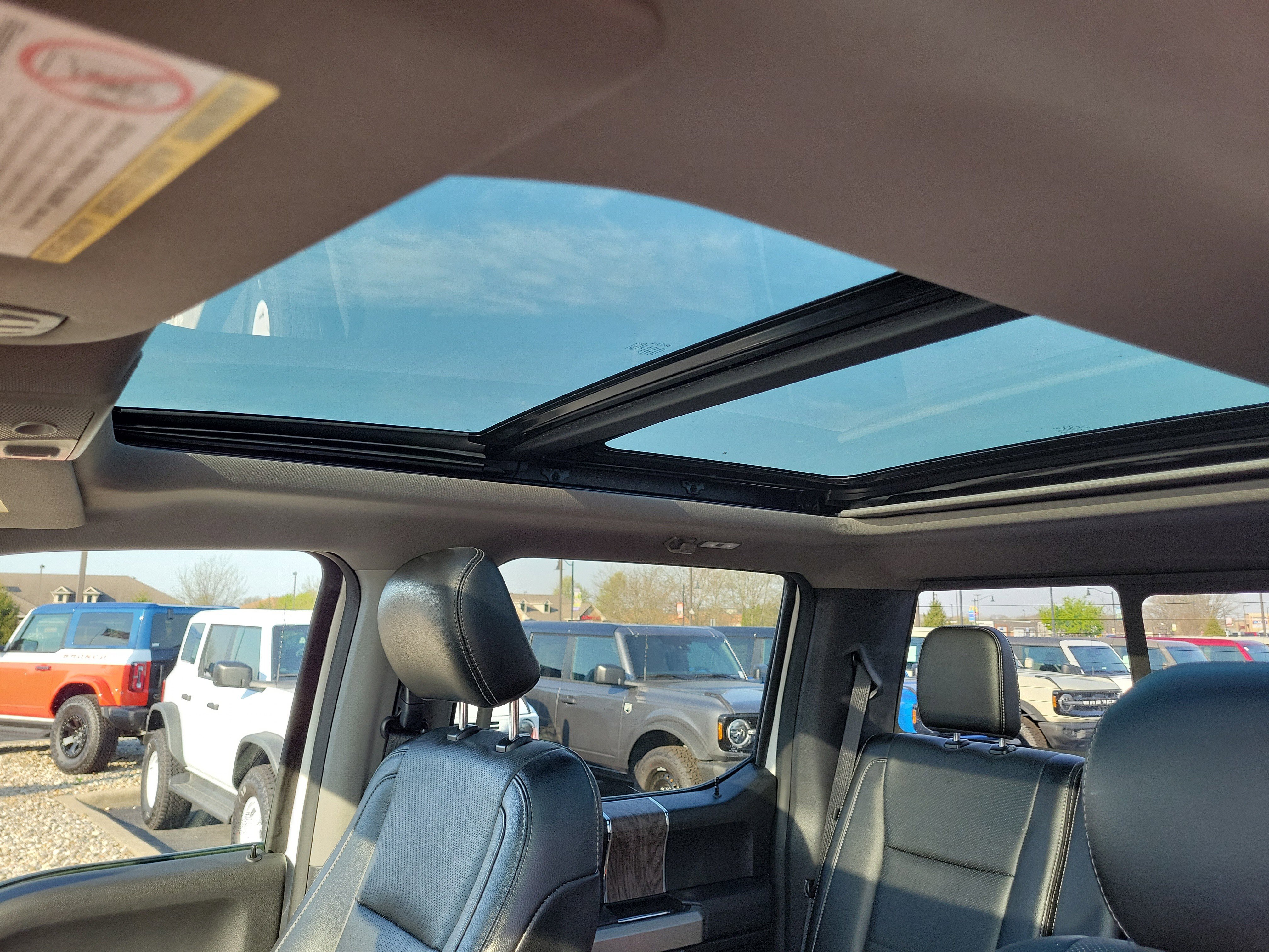 Used 2018 Ford F350 Lariat w/ Lariat Ultimate Package image 37