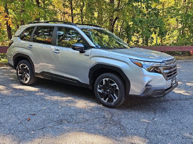 New 2026 Subaru Forester Premium AWD/4WD image 1