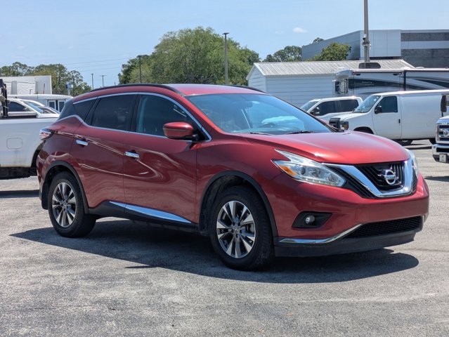 Used 2017 Nissan Murano SV image 3