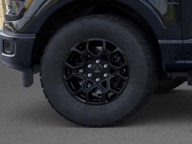 New 2026 Ford F150 XLT w/ XLT Black Appearance Package image 19