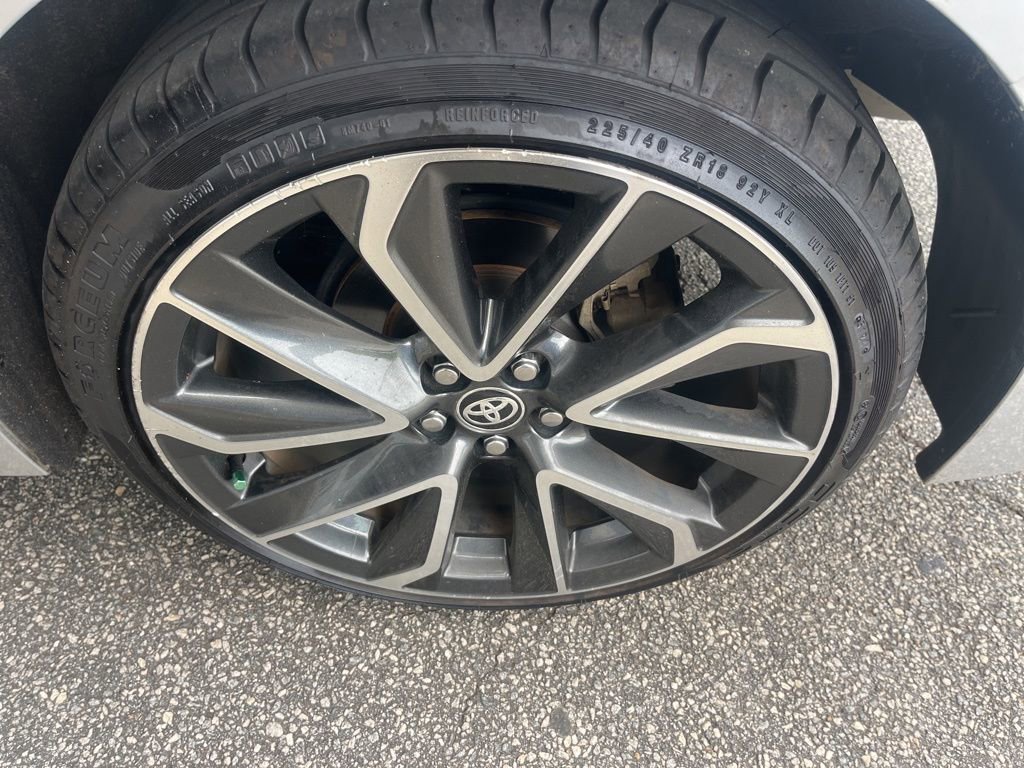 Used 2020 Toyota Corolla SE image 28