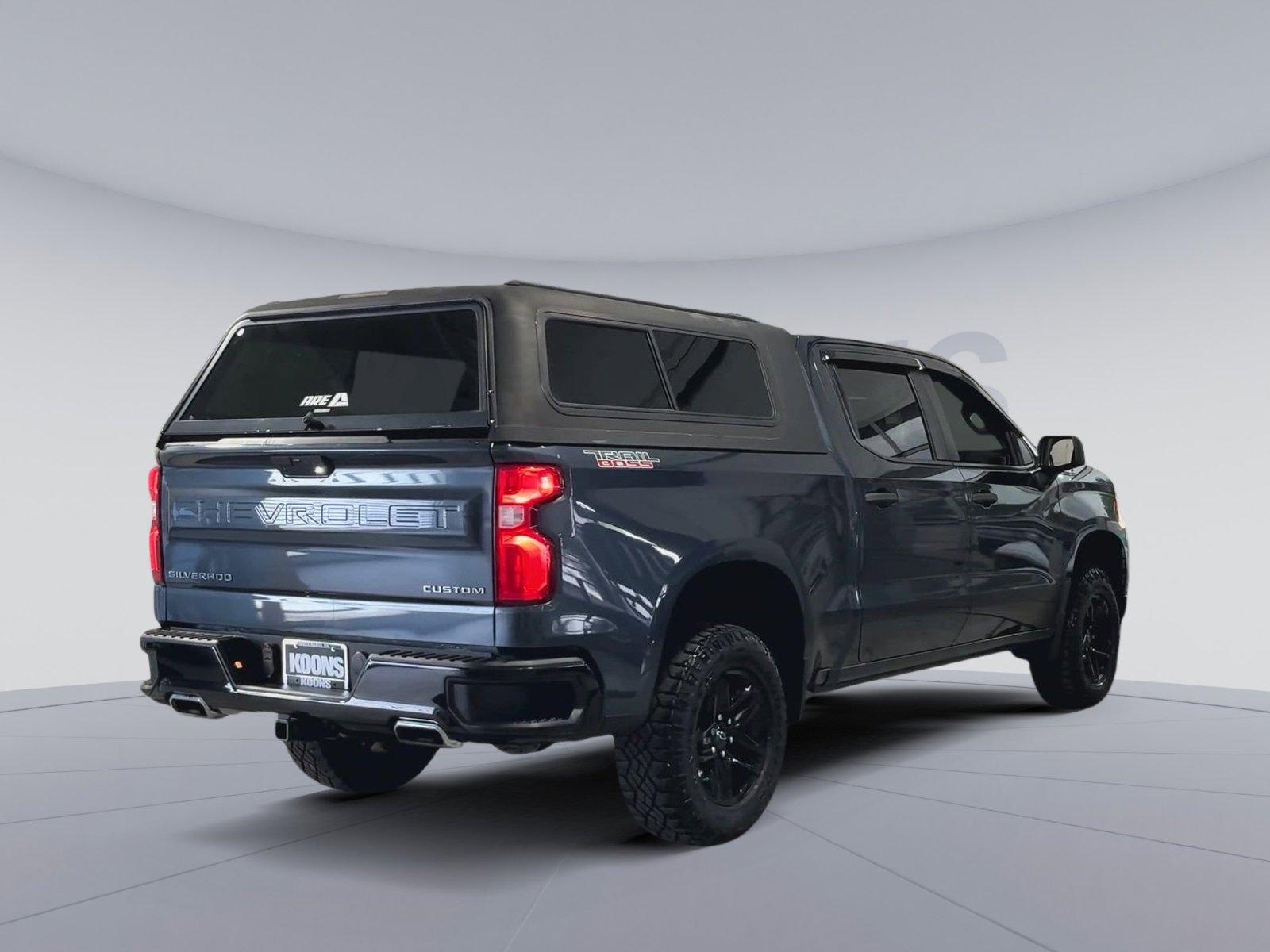 Used 2021 Chevrolet Silverado 1500 Custom Trail Boss AWD/4WD image 12
