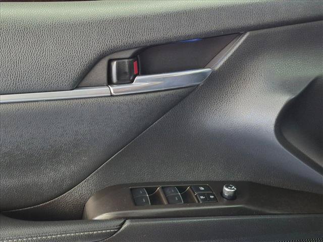 Used 2023 Toyota Camry XSE w/ Navigation Package FWD image 11