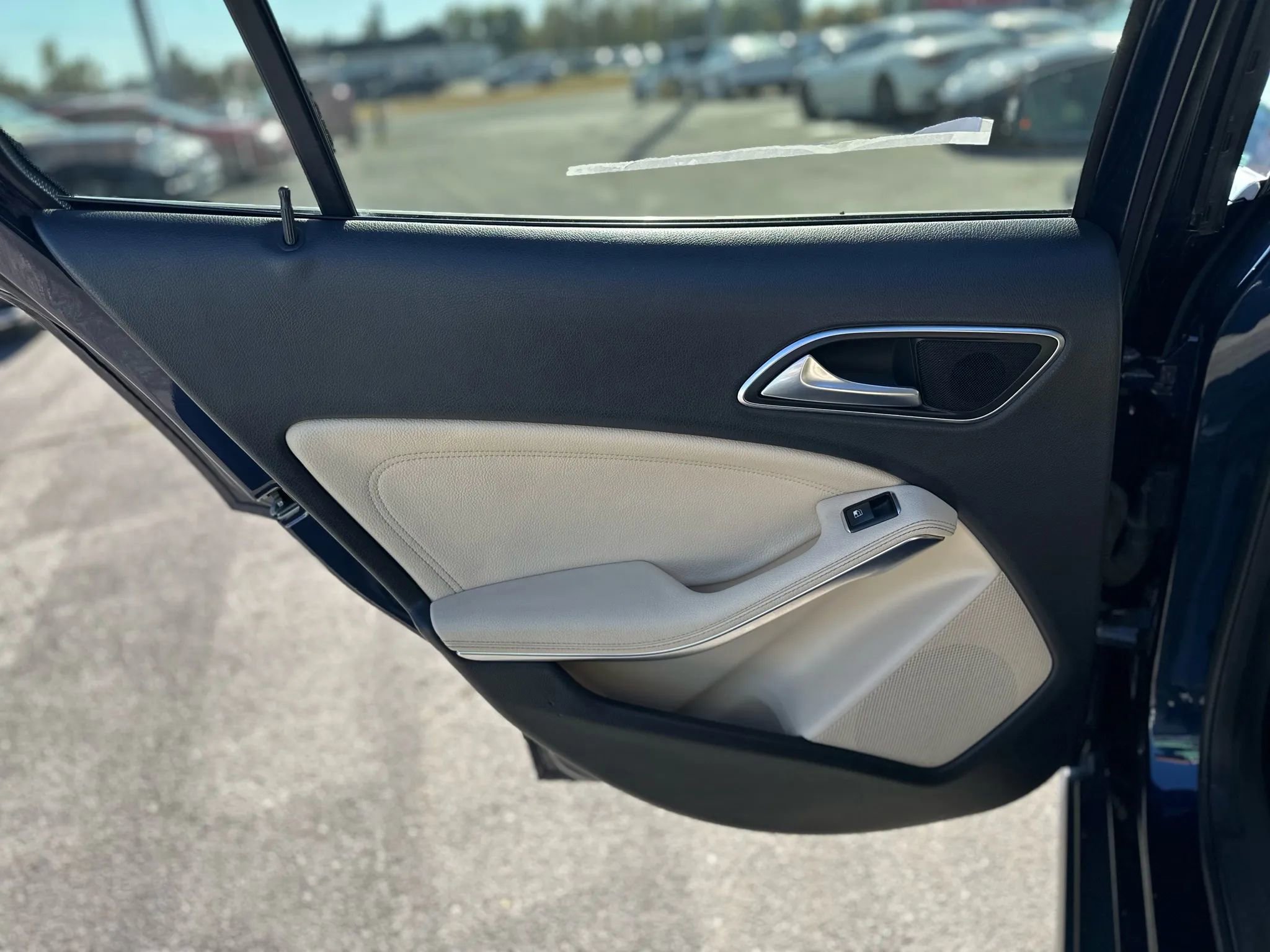 Used 2017 Mercedes-Benz GLA 250 image 19