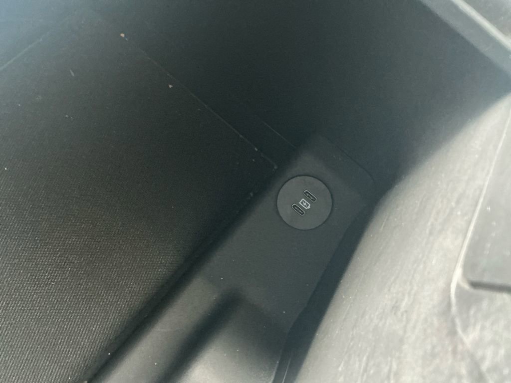 Used 2024 Ford F150 XLT w/ Mobile Office Package image 21