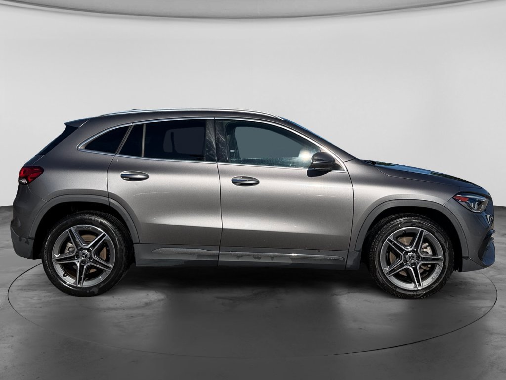 Used 2023 Mercedes-Benz GLA 250 4MATIC image 7