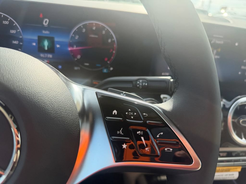 New 2026 Mercedes-Benz GLA 250 image 21