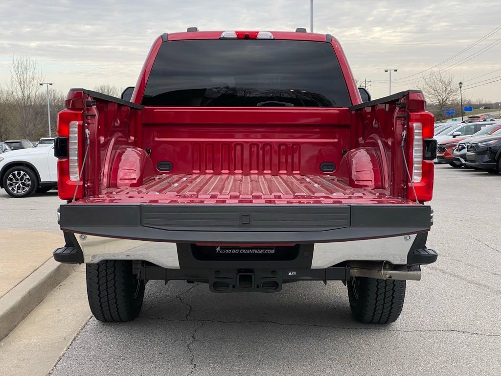 Used 2025 Ford F250 Lariat w/ Chrome Package image 7