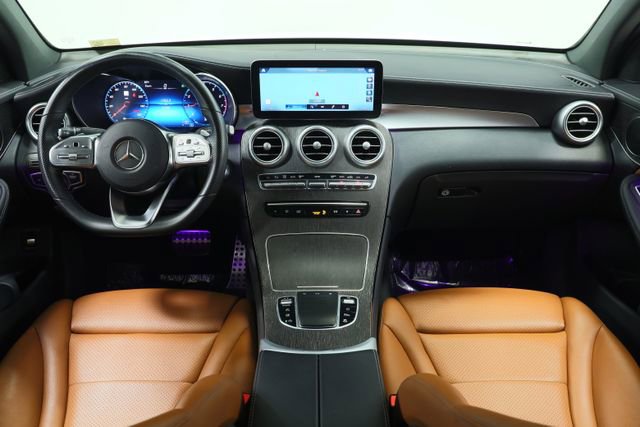 Used 2022 Mercedes-Benz GLC 300 4MATIC Coupe image 11