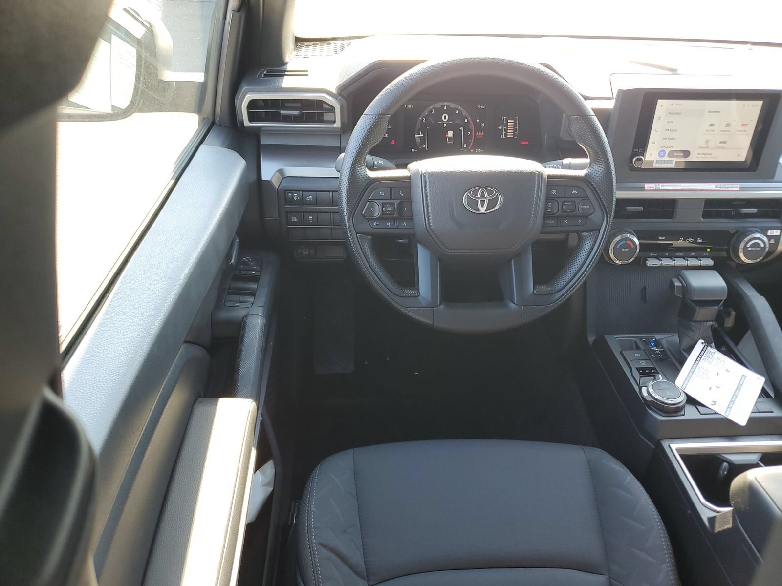 Certified 2026 Toyota Tacoma SR5 AWD/4WD image 10