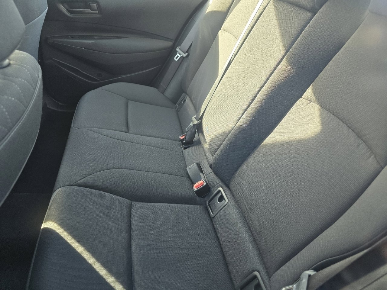 Used 2024 Toyota Corolla LE image 21