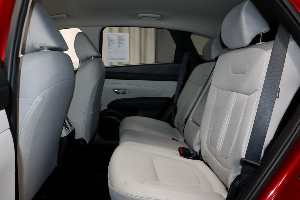 Certified 2025 Hyundai Tucson SEL AWD/4WD image 22