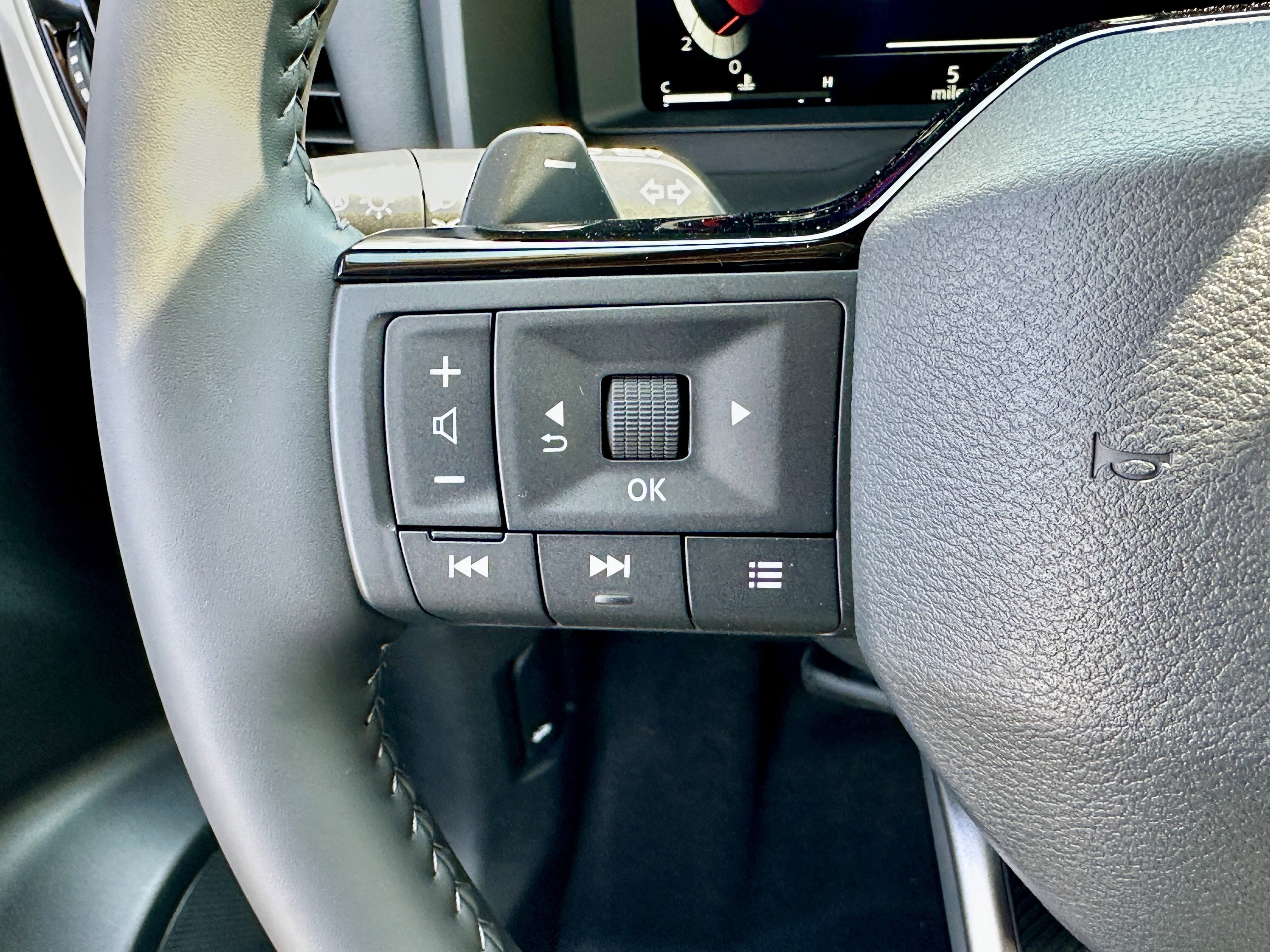 New 2026 Nissan Rogue Platinum image 29