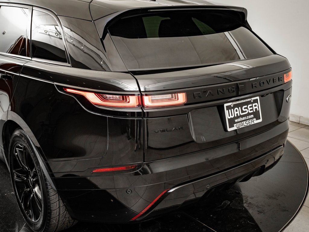 Used 2022 Land Rover Range Rover Velar R-Dynamic S image 20