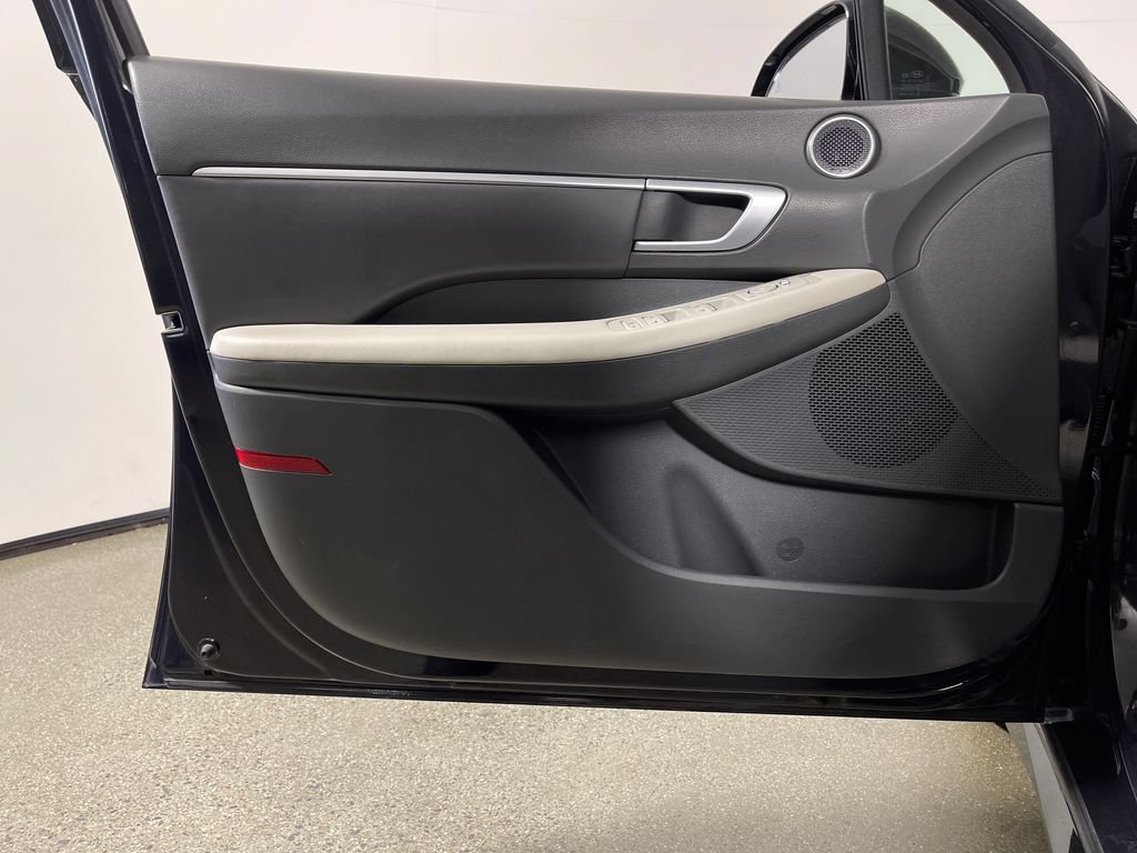 Certified 2024 Hyundai Sonata SEL FWD image 20