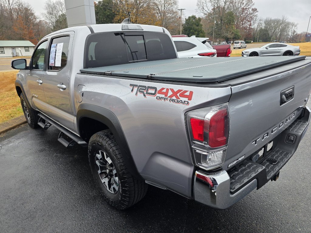 Used 2020 Toyota Tacoma TRD Off-Road image 5