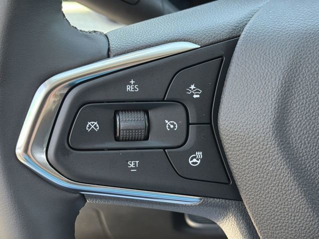 Used 2026 Chevrolet Trax LT w/ Sunroof Package image 28