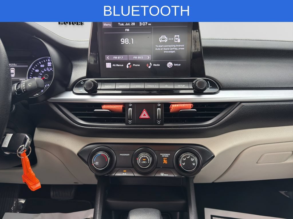 Used 2022 Kia Forte LXS FWD image 3