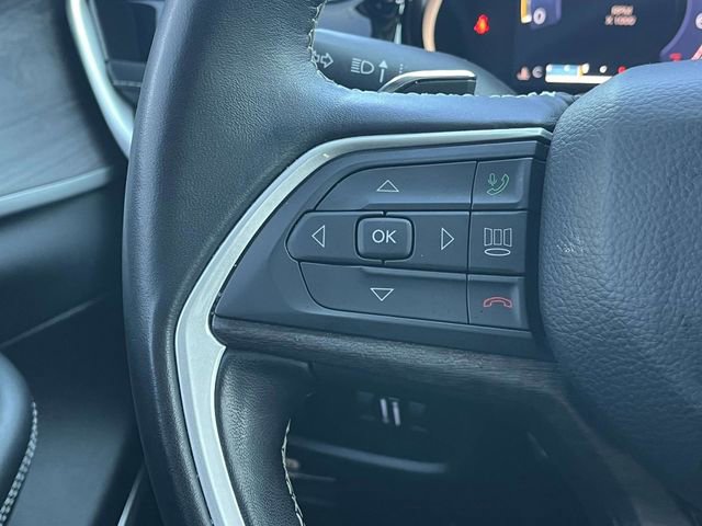 Used 2022 Jeep Grand Cherokee L Limited w/ Luxury Tech Group II image 29