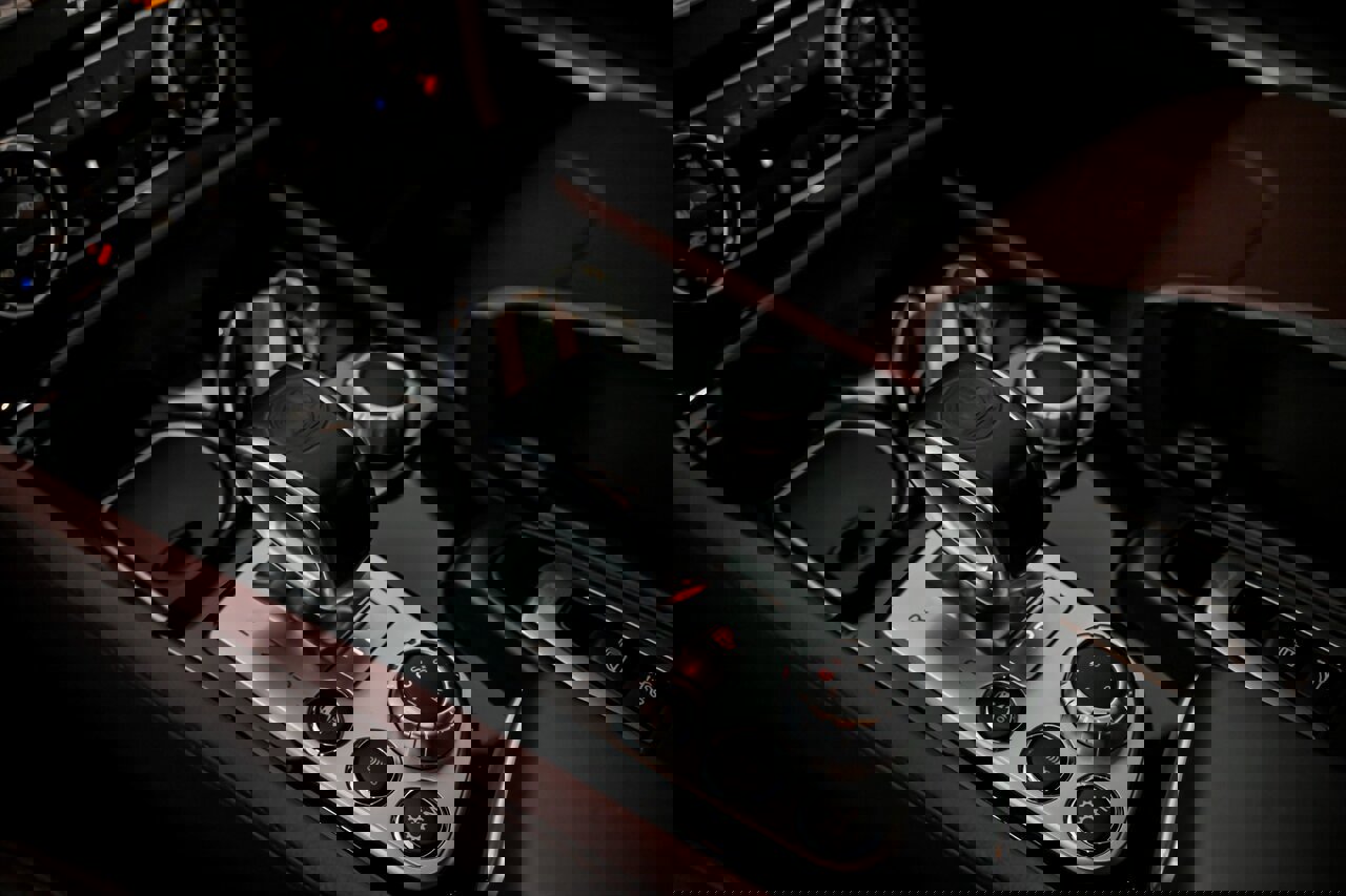 Used 2018 Mercedes-Benz SL 63 AMG image 40