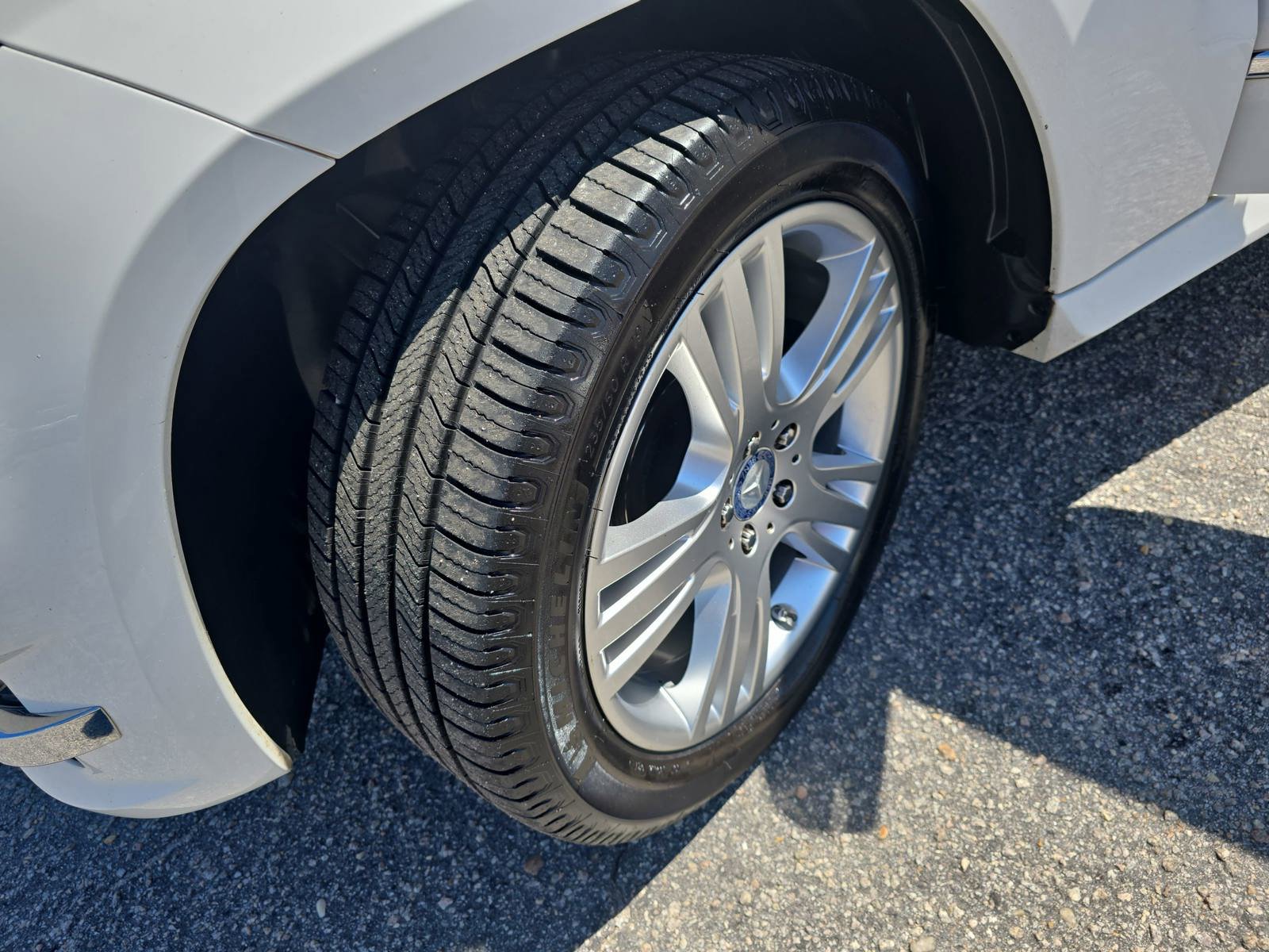 Used 2013 Mercedes-Benz GLK 350 4MATIC image 29