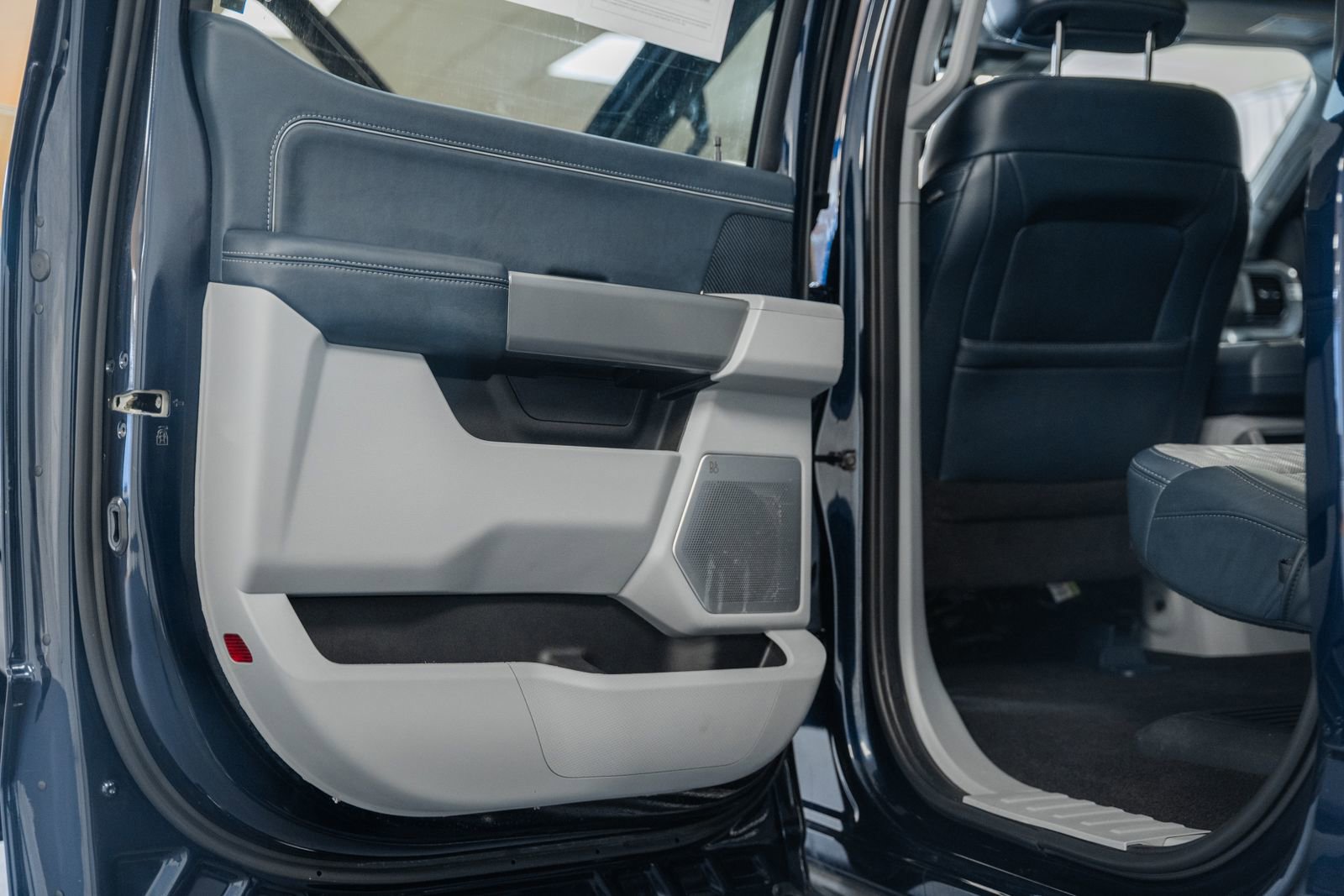 Used 2023 Ford F150 Limited image 57